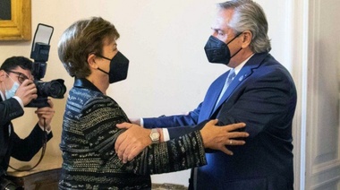 Tibio apoyo de referentes del peronismo seccional al acuerdo con el Fondo