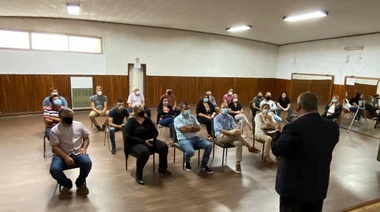 Battaglia reunió a su gabinete en General Arenales y repasó metas 2022