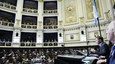 Críticas y elogios de legisladores de la cuarta tras el discurso de Kicillof