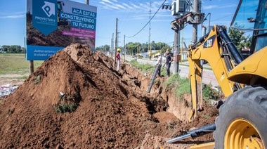 Tras la aprobación del Proyectar III, Petrecca posteó en redes: "los lotes con servicios son una realidad"