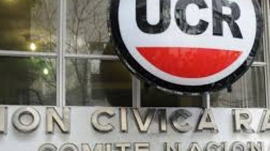 UCR busca cerrar filas en la convención y mira de costado la interna PRO