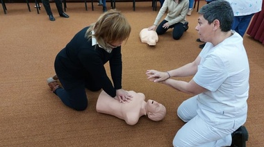 El municipio capacita en RCP al personal