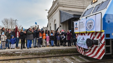 "Estamos siendo testigos de la recuperación ferroviaria",  dijo Arata