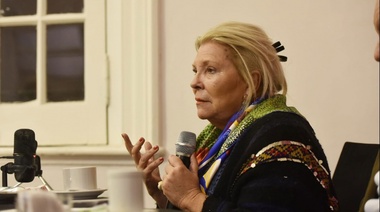 Esponda recordó que "sin Carrió hoy no habría pedido de condena"