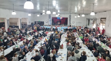 PAMI Junín agasajó a los jubilados en su día