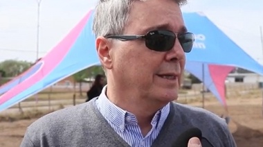 Molinari insistió en que "el país necesita y sale con trabajo"