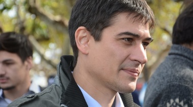 Ex concejal de Chacabuco toreó a Domínguez y lo invitó a una primaria