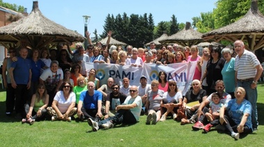 Cierre de la Colonia Recreativa de PAMI en el Club Junín