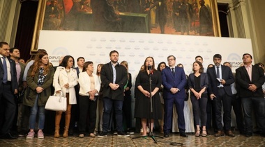 Fuerte respaldo oficialista a Cecilia Moreau