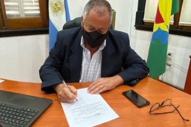 Battaglia firmó llamado a licitación para un nuevo edificio educativo en General Arenales