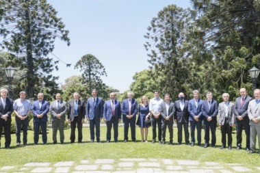 Amplio apoyo de los gobernadores oficialistas y de la oposición al acuerdo con el FMI