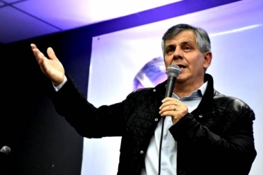 Britos aclaró los dichos de Garro: "ni sumarme a Juntos ni Policía Comunal a municipios"