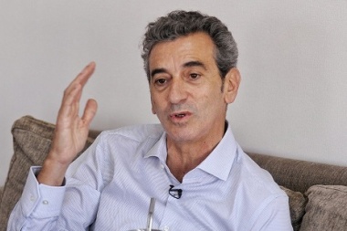 Randazzo: “hay un divorcio entre la dirigencia política y la sociedad”