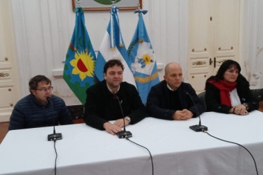 Nación presentó equipamiento para municipio PRO de la cuarta