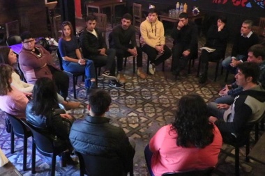 El Municipio convocó a jóvenes juninenses para dialogar sobre la nocturnidad