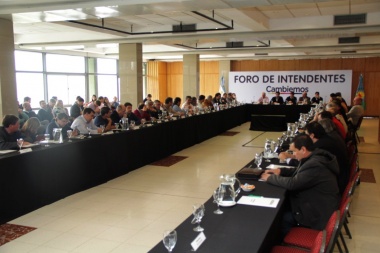 Luego del foro UCR se viene uno ampliado con el PRO en Juntos