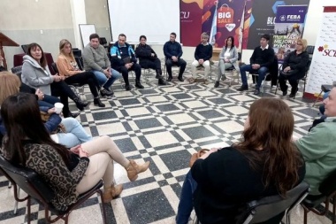 Comerciantes recibieron a autoridades policiales y de seguridad