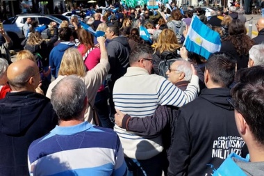 Hubo marcha en Junín de apoyo a CFK tras el atentado