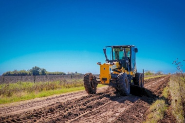 Piden informes a provincia por obras en caminos rurales que no comenzaron