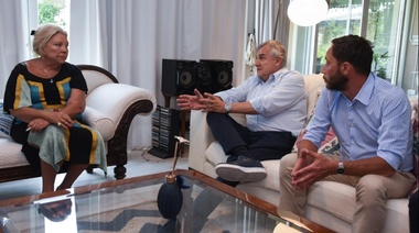 Morales y Carrió se reunieron con economistas para seguir trabajando en los acuerdos programáticos