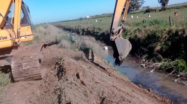 Concejal massista reclama limpieza de canales en Bragado