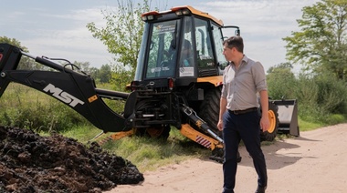 Incorporan nueva maquinaria para servicios rurales y urbanos