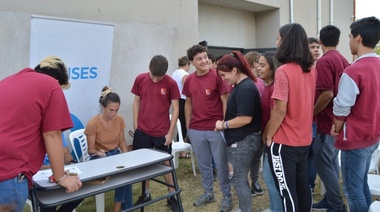 Continúan los operativos de inscripción a las Becas Progresar en Junín