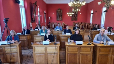 El oficialismo rechazó dichos de Petraglia: "poca memoria"