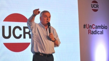 “El camino es  seguir trabajando en el programa económico”