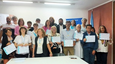 14 profesionales y empleados del Hospital Abraham Piñeyro recibieron el beneficio jubilatorio