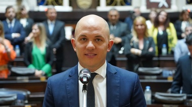 Zurro se quedó con la presidencia de bloque en diputados UxP