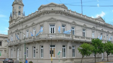 Municipales juninenses cobraron el medio aguinaldo