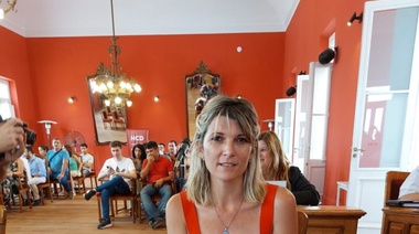 Leiva hacia el JxC y LLA: "deberán hacerse cargo de lo que votaron"