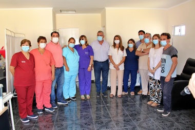 Presentaron la nueva sala del servicio de oncología del hospital "San Luis"