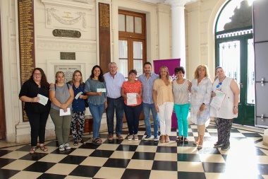 Entregaron más de 2 millones de pesos en aportes del fondo educativo