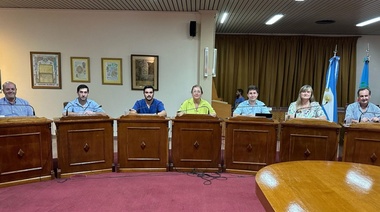 Rivadavia Primero denuncia supuestas irregularidades en salarios de funcionarios