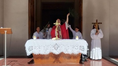 Polémico, cura párroco de Pehuajó pidió "recordar toda la historia"