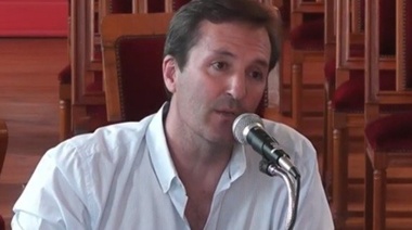 Esponda respaldó a Carrio y afirmó que "el ajuste parece que no es para todos"