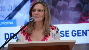 Gentile insistió por viviendas y escrituración para 9 de Julio