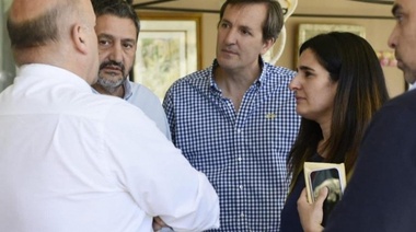 Esponda apuntó que el discurso del gremialismo "tiene olor a naftalina"