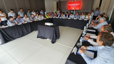 La "tropa intendentista" va por el Comité Provincia en la UCR