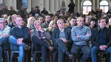 Tres intendentes de UxP junto a provincia en el Consejo de Hábitat y Vivienda