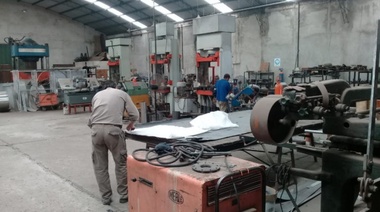 UOM 9 de Julio advirtió que comenzaron despidos en empresas