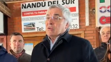 Alegre exigió a la justicia que actúe para desalojar a una persona que vive desde 2019 en la Terminal de Ómnibus