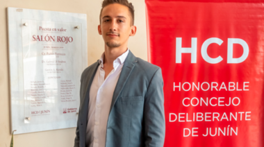 Paños fríos: concejal libertario buscó bajar la intensidad a los cruces en LLA