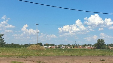 Invierten más de 30 millones de pesos en obra de energía para loteo municipal