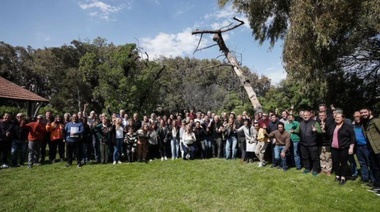 Desde el interior, con apoyo de la cuarta, el PJ bonaerense pidió por Cristina