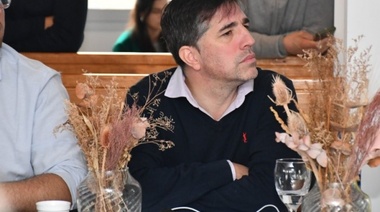 Flexas reclamó a legisladores "no acordar" hasta que PBA pague