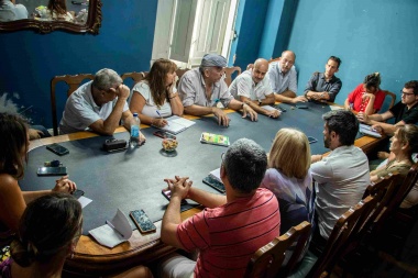 Presidente del Instituto de Subdistribuidoras de gas estuvo en el Concejo
