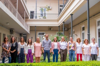 Petrecca desayunó con mujeres que forman parte del gabinete municipal
